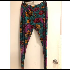 Lularoe flower leggings